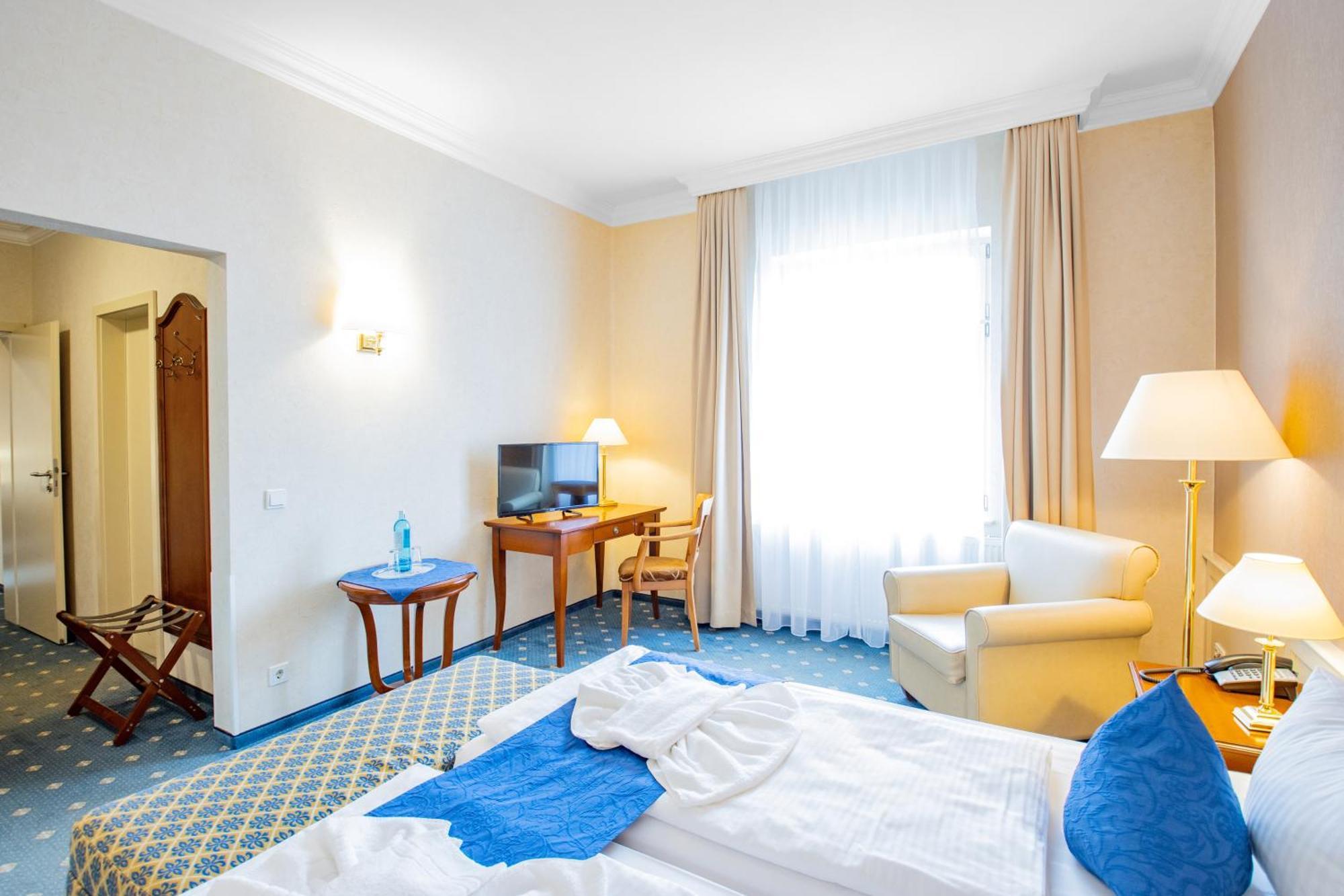 Seehotel Hotel 4*