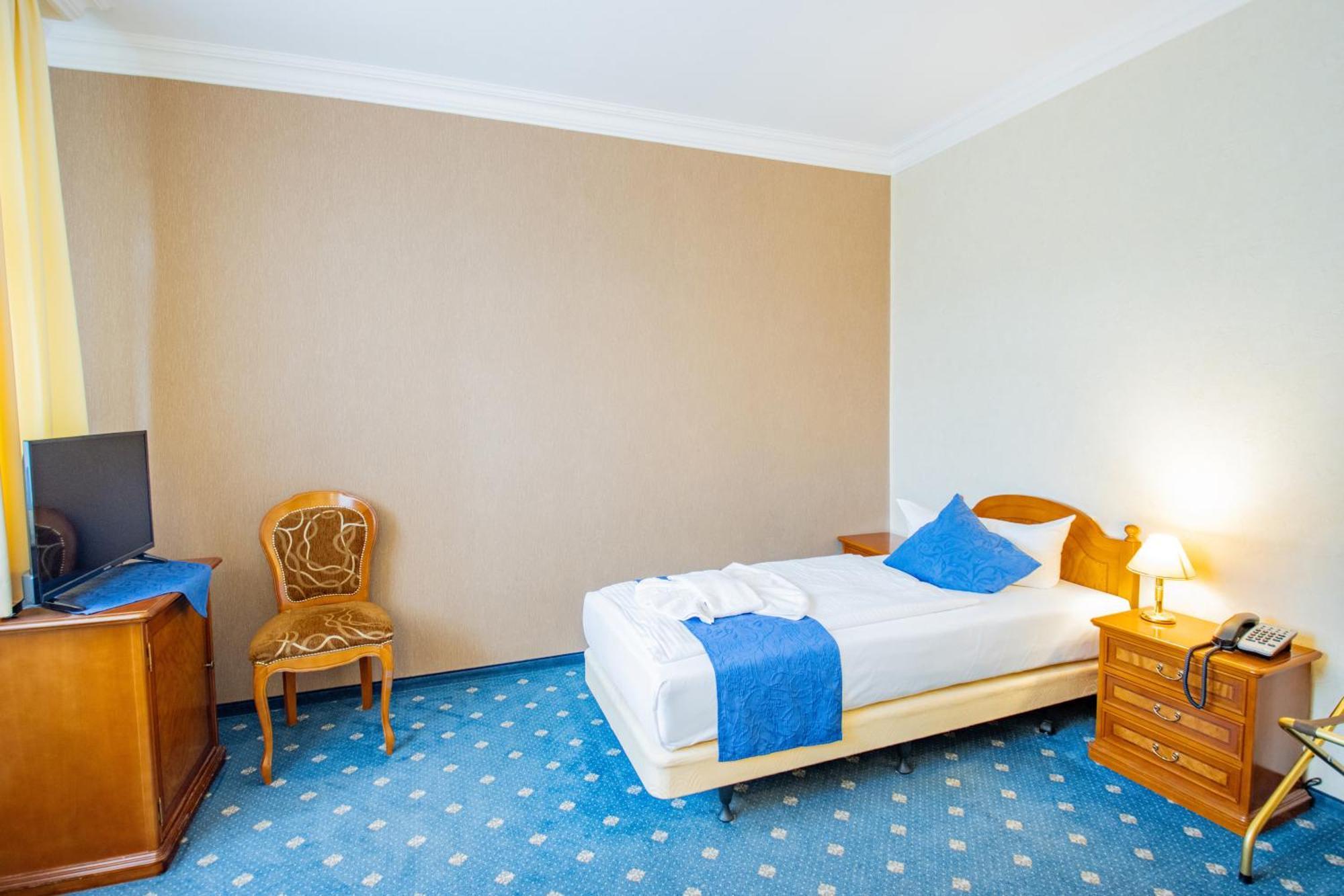 Seehotel Grossraeschen